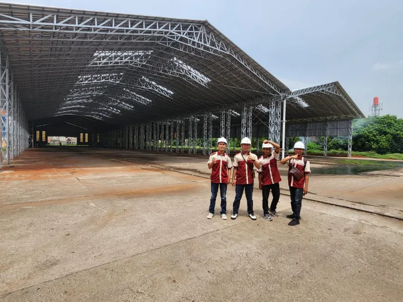 Proyek baja ringan 8