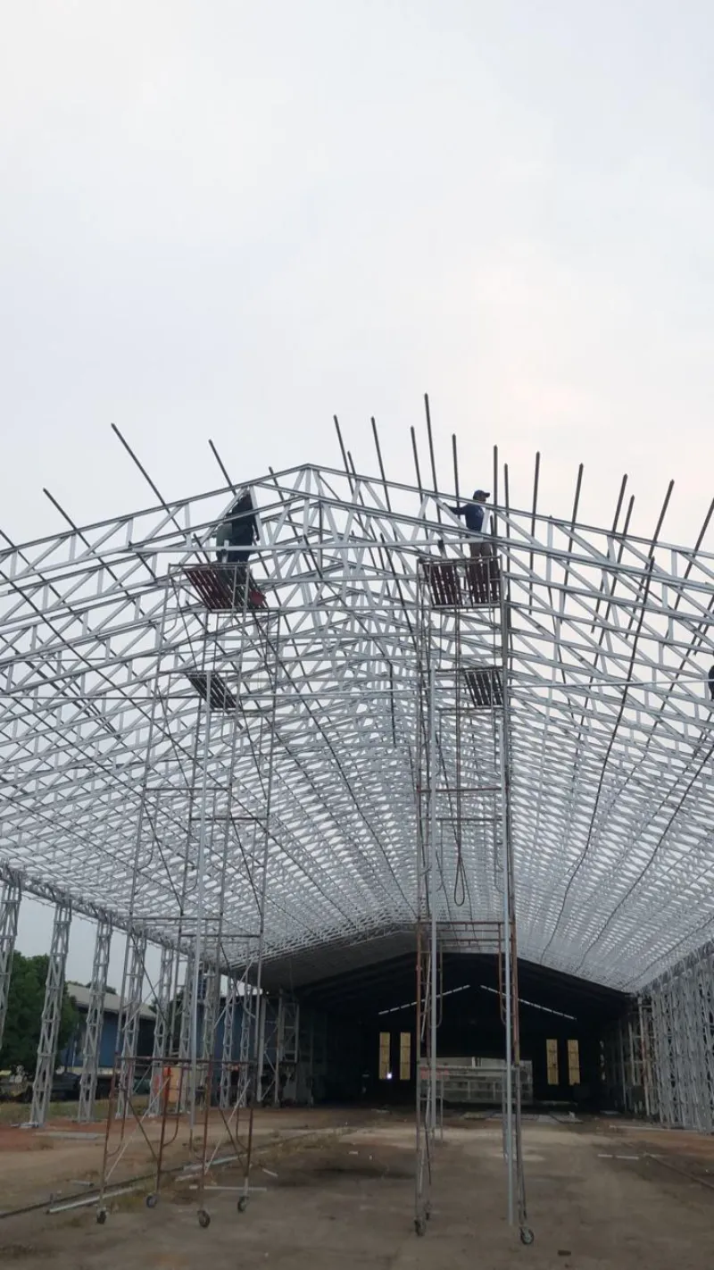 Proyek baja ringan 17