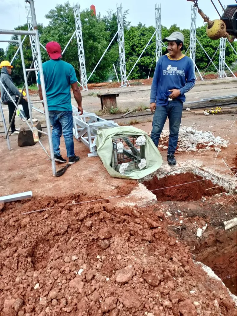 Proyek baja ringan 18